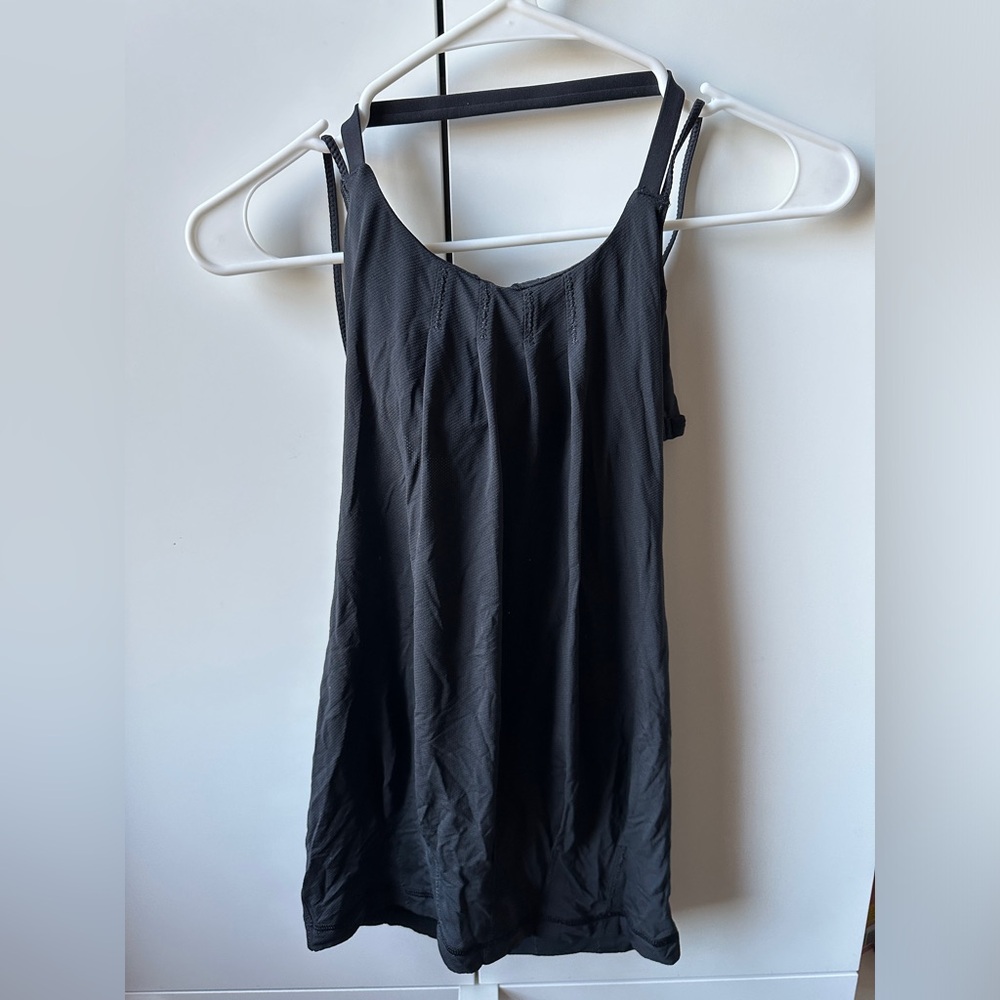Vintage Lululemon Black Athletic Tank Top Built in Bra Size 2